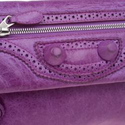 Pre Owned حقيبة كلتش بالنسياغا جاينت إنفيلوب بغطاء جلد بنفسجي