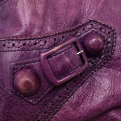 مملوكة مسبقًا Balenciaga Purple Lambskin Giant Covered Pompon