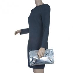 Pre Owned Balenciaga Silver Laminated Calfskin Giant 21 Envelope Clutch