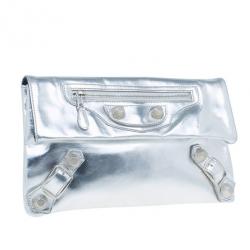 Pre Owned Balenciaga Silver Laminated Calfskin Giant 21 Envelope Clutch