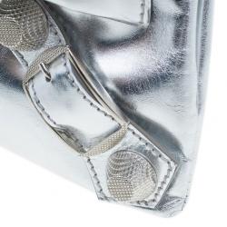 Pre Owned Balenciaga Silver Laminated Calfskin Giant 21 Envelope Clutch