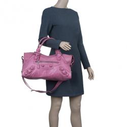 Pre Owned حقيبة عمل بالنسياغا جاينت بروجز وردي للعمل