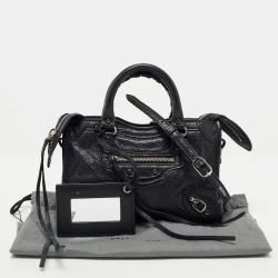 Pre Owned Balenciaga Black Leather Nano Classic City Bag