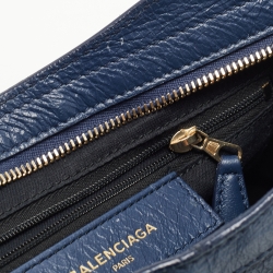 Pre Owned Balenciaga Nay Blue Leather Small Classic City RH Tote