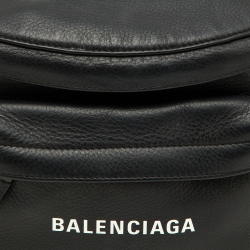 Pre Owned Balenciaga Black Leather Everyday Belt Bag