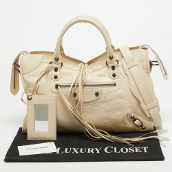 Pre Owned Balenciaga Cream Leather RH Classic City Bag