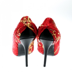 Pre Owned حذاء كعب عالي بالنسياغا مقدمة مدببة قماش مطبوع أحمر مقاس 38