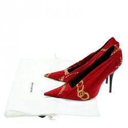 Pre Owned حذاء كعب عالي بالنسياغا مقدمة مدببة قماش مطبوع أحمر مقاس 38