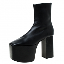 Pre Owned بوت بالنسياغا جلد أسود نعل سميك للكاحل مقاس 39