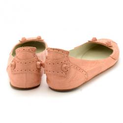 مملوكة مسبقًا Balenciaga Peach Brogue Arena Ballet Flats Size 38