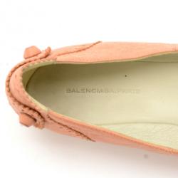 مملوكة مسبقًا Balenciaga Peach Brogue Arena Ballet Flats Size 38