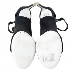 مملوكة مسبقًا Balenciaga Black Rubberised Neoprene Glove Open Toe Ankle Strap Sandals Size 40