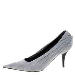 Pre Owned حذاء كعب عالي بالنسياغا قماش رصاصي مقدمة مدببة مقاس 37.5