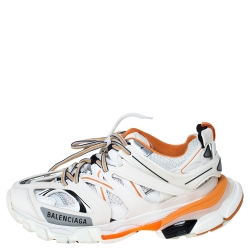 مملوكة مسبقًا حذاء تراك تراينرز بالنسياغا شبك وجلد برتقالي / أبيض مقاس 38