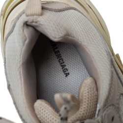 مملوكة مسبقًا Balenciaga White/Grey Leather And Mesh Triple S Low Top Sneakers Size 38