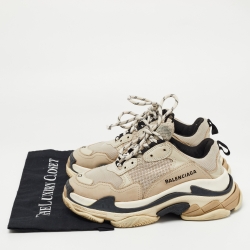 مملوكة مسبقًا Balenciaga Grey Mesh and Leather Triple S Sneakers Size 37