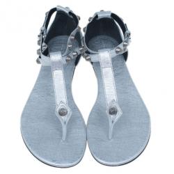 مملوكة مسبقًا Balenciaga Silver Leather Classic Arena Thong Sandal Size 38