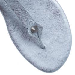 مملوكة مسبقًا Balenciaga Silver Leather Classic Arena Thong Sandal Size 38