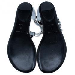 مملوكة مسبقًا Balenciaga Silver Leather Classic Arena Thong Sandal Size 38
