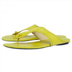 Pre Owned صندل بالنسياغا بروج ثونج جلد أصفر مقاس 40