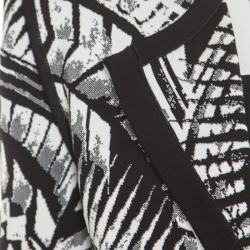 Pre Owned Balmain Monochrome Folkloric Patterned Jacquard Open Front Cropped Blazer L