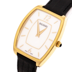 Pre Owned Balmain Mother Of Pearl Gold PVD Coated Stainless Steel Arcade Elegance 1730 Women's Wristwatch 30 mm