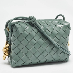 Pre Owned Bottega Veneta Green Intrecciato Leather Mini Loop Crossbody Bag