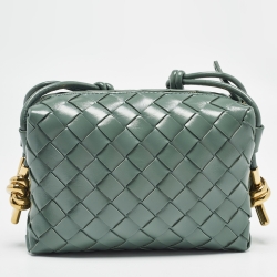 Pre Owned Bottega Veneta Green Intrecciato Leather Mini Loop Crossbody Bag