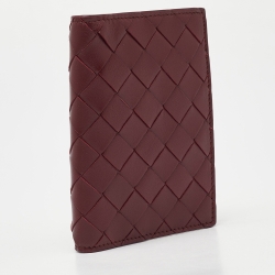 Pre Owned Bottega Veneta Burgundy Intrecciato Leather Passport Holder