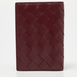 Pre Owned Bottega Veneta Burgundy Intrecciato Leather Passport Holder