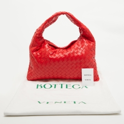 Pre Owned Bottega Veneta Red Intrecciato Leather Small Hop Shoulder Bag