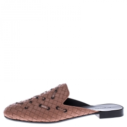 مملوكة مسبقًا Bottega Veneta Beige Intreciatto Leather Mules Size 39