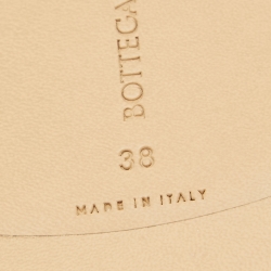 Pre Owned Bottega Veneta Beige Leather Dot Thong Flats Size 38