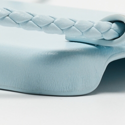 Pre Owned Bottega Veneta Light Blue Leather iPhone 14 Pro Max Andiamo Strap Case