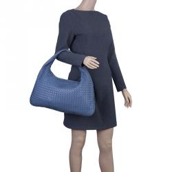 Pre Owned Bottega Veneta Blue Nappa Intrecciato Medium Hobo