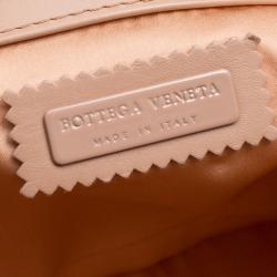 Pre Owned حقيبة كلتش بوتيغا فينيتا ستاستينتا جلد لامع وردية فاتحة