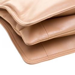 Pre Owned حقيبة كلتش بوتيغا فينيتا ستاستينتا جلد لامع وردية فاتحة