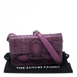 مملوكة مسبقًا حقيبة كتف بوتيغا فينيتا ريالتو جلد ثعبان بنفسجية