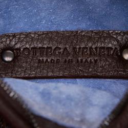 مملوكة مسبقًا Bottega Veneta Dark Brown Leather Dune Mini Veneta Hobo