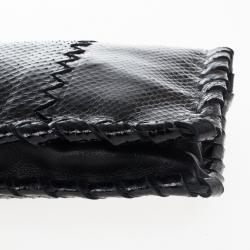 مملوكة مسبقًا Bottega Veneta Black Ayres Twist Lock Watersnake Clutch