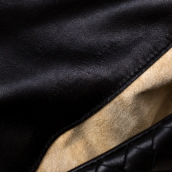 Pre Owned حقيبة كلتش بوتيغا فينيتا بقلاب أنترشياتو جلد سوداء