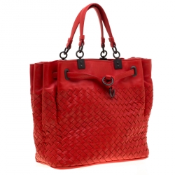 Pre Owned Bottega Veneta Red Intrecciato Leather Drawstring Bucket Bag