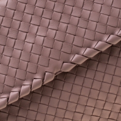 مملوكة مسبقًا حقيبة كتف بوتيغا فينيتا أوليمبيا متوسطة جلد انترشياتو بيج نود