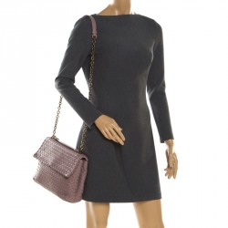 مملوكة مسبقًا حقيبة كتف بوتيغا فينيتا أوليمبيا متوسطة جلد انترشياتو بيج نود