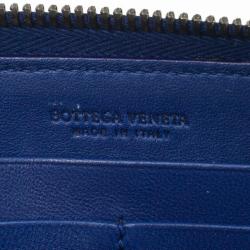 Pre Owned Bottega Veneta Blue Intrecciato Nappa Zip Wallet
