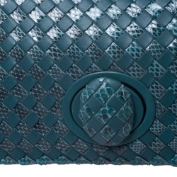 Pre Owned Bottega Veneta Green Intrecciato Snakeskin and Leather Twist Lock Clutch