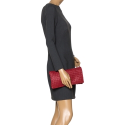 Pre Owned Bottega Veneta Red Intrecciato Leather Twist Lock Clutch