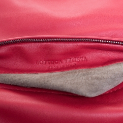 Pre Owned Bottega Veneta Red Intrecciato Leather Twist Lock Clutch