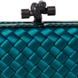 Pre Owned Bottega Veneta Emerald Green Satin and Snakeskin Trim Knot Clutch