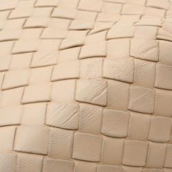 Pre Owned Bottega Veneta Ivory Intrecciato Woven Tote